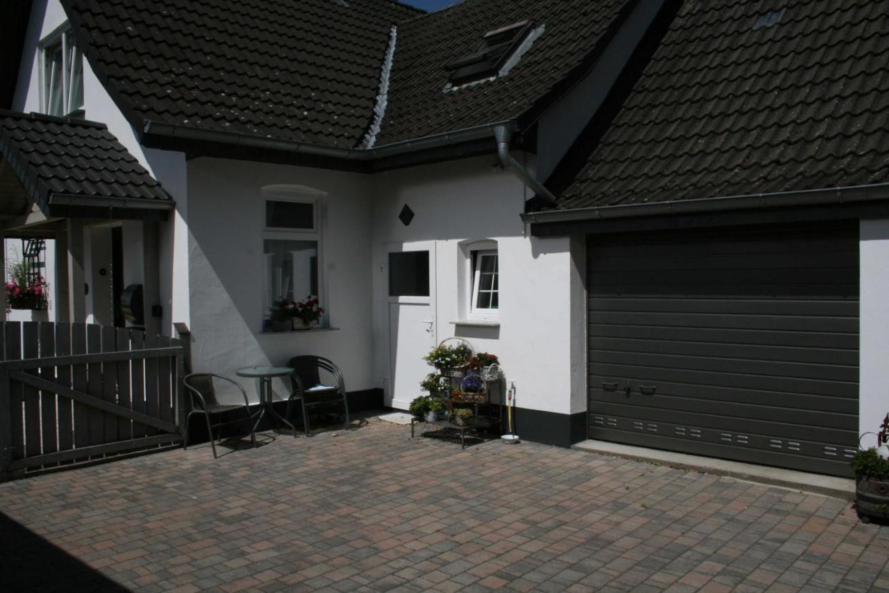 Frey - Ferienhaus Ueber Zwei Etagen Mit Terrasse Eggebek Exterior photo
