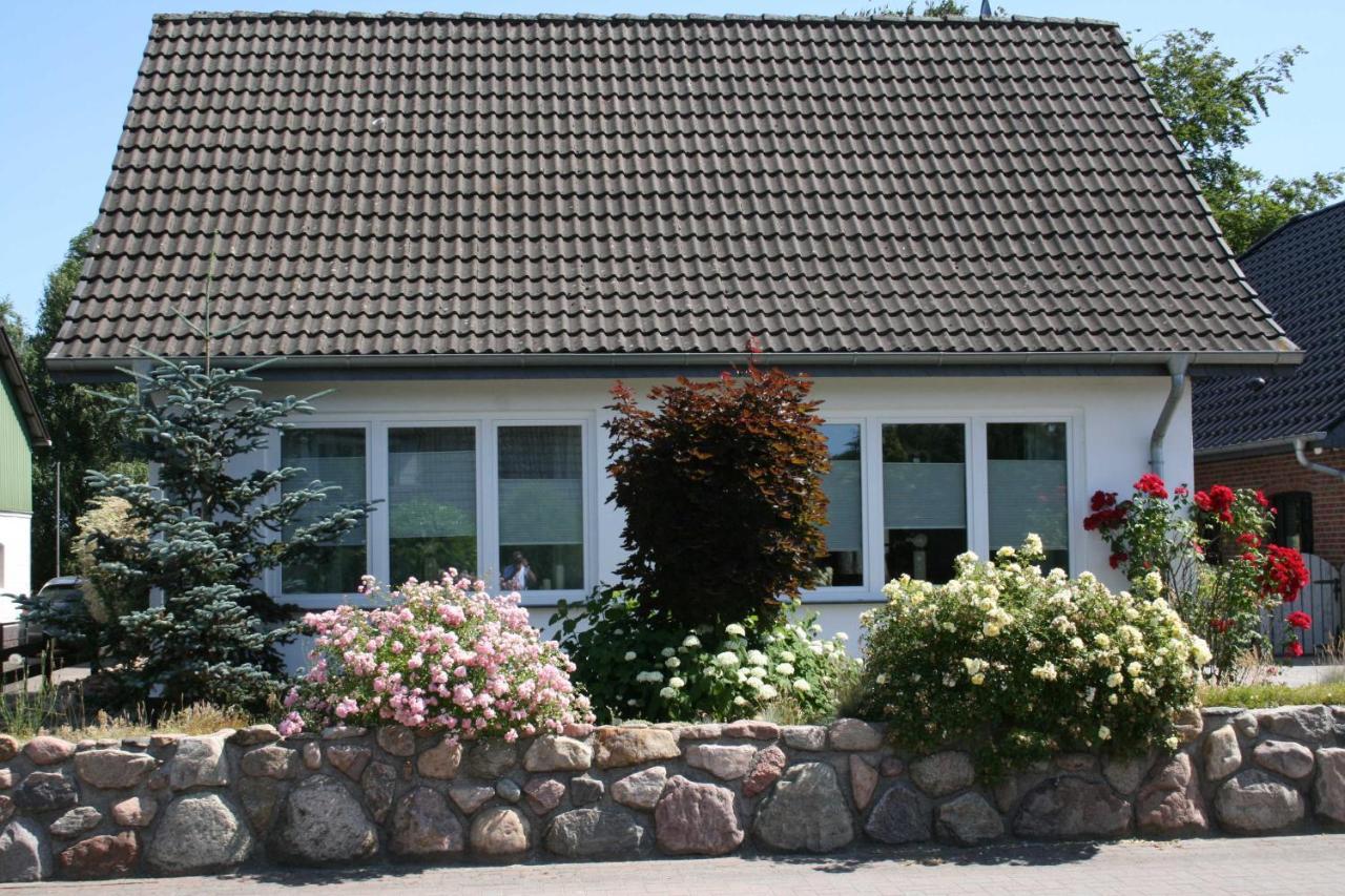 Frey - Ferienhaus Ueber Zwei Etagen Mit Terrasse Eggebek Exterior photo